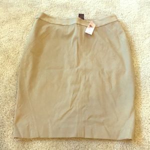 Tan stretch pencil skirt